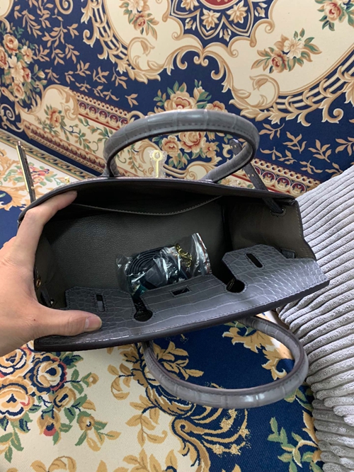 エルメス バッグ 激安着用イメージ